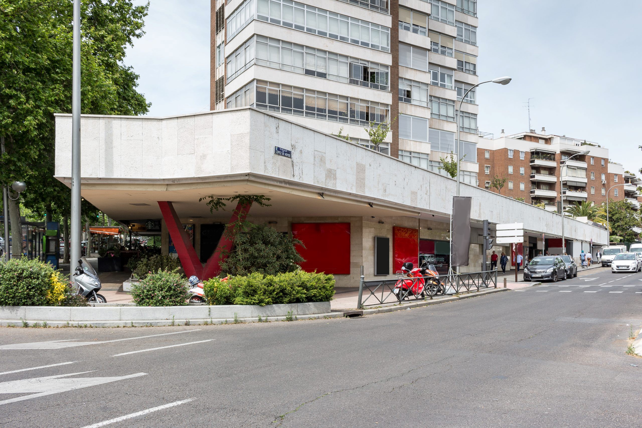 SILICIUS reaches an agreement with Iskaypet Group to open a flagship store in one of its most emblematic premises in Madrid
